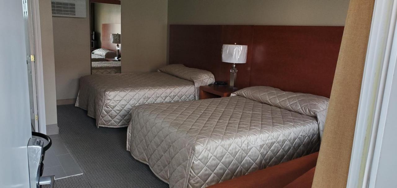 Motel Falcon Brossard Ngoại thất bức ảnh
