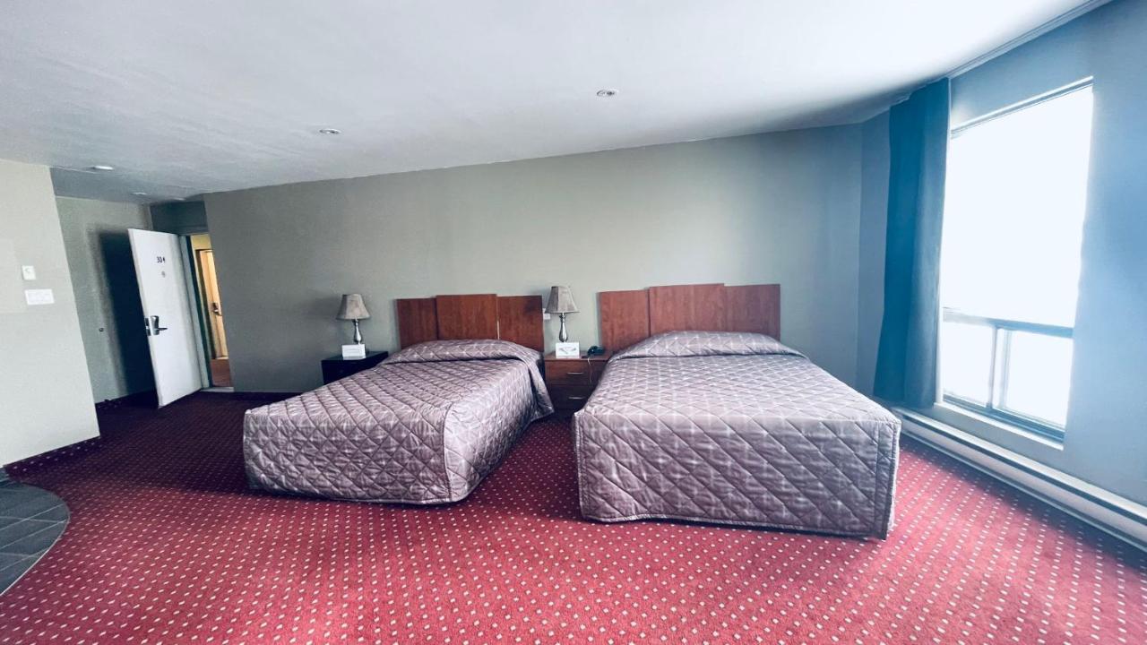 Motel Falcon Brossard Ngoại thất bức ảnh