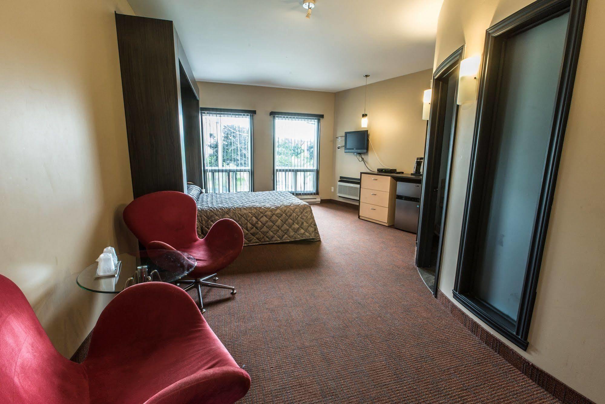 Motel Falcon Brossard Ngoại thất bức ảnh